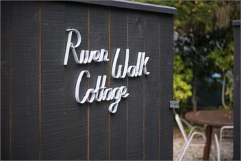 River Walk Cottage - Nelson