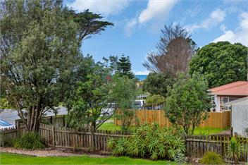 Patsy Cottage – A Charming 1960s Kiwi Bach near Kaitaia - Kaitaia