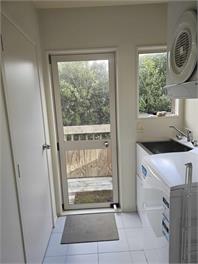  A CHARMING HOLIDAY ON CHEVRON-121 CHEVRON CRESCENT WHANGAMATA - Whangamata