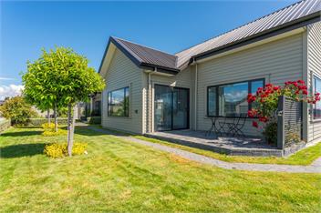 Stay Taupo - Hot Tub, Table-Tennis - Taupo