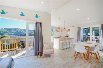 Tranquil Bay Family Retreat | Relax, Recharge - Duvauchelle Bay - Duvauchelle