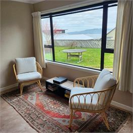 Garden Lake View Studio - Taupo