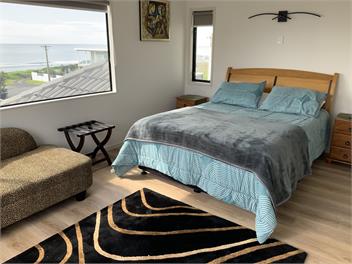 Family Fun by the Beach - Waihi Beach