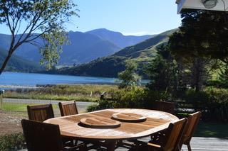 WHAT A VIEW - Manaroa