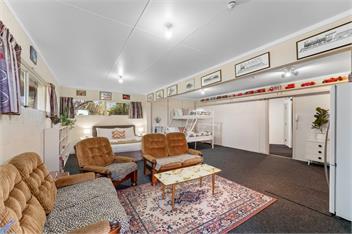 Taupo Family Retreat - pet friendly - Taupo