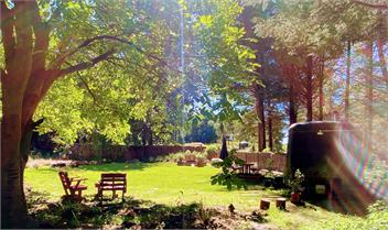 Fiery Peak Glampsite:Stargazing & hot tub. -