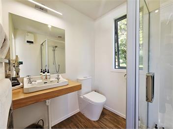 Pohara Coastal Glamping - 