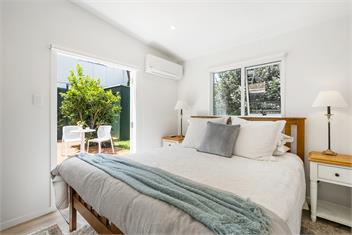 Hibiscus Cottage -