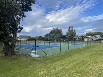 Your Relaxed Beach Base in Matarangi -