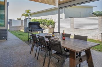 Peaceful Paradise | The Family Retreat -