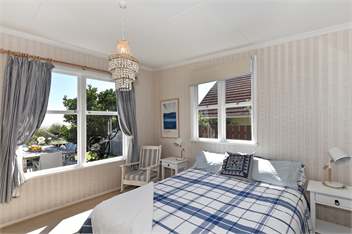 Absolute Beach Front at Patons Rock - Takaka