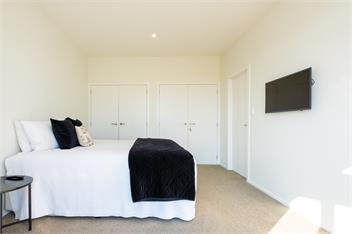 Lawn Road Retreat - Hastings