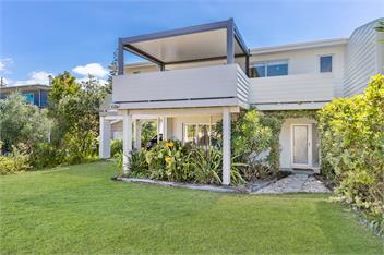 A REJUVENATING HOLIDAY ON RANFURLY - WHANGAMATA
