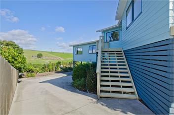 The Blue Cottage with WiFi (Bachcare) - Waipu Cove