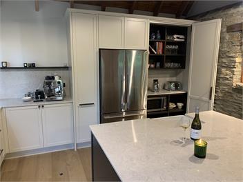 Matukituki House Lake Wanaka 5 bedroom luxury stone cottage holiday home - Wanaka