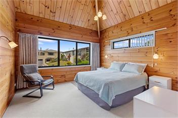 Sunny Seas Papamoa Beachfront Retreat - Papamoa