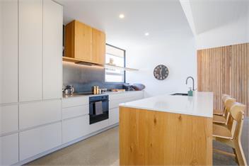 Luxury Fern Burn Retreat, Wanaka - Wanaka