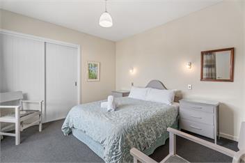 Frankton Arm Vista (Bachcare) - Queenstown