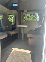 RV Space With Comfy Bed in Country Location - Hastings