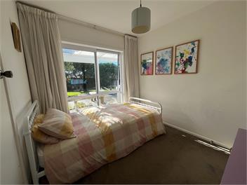 Beautiful beach bungalow with pool - Mt Maunganui