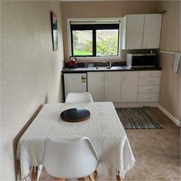 Garden Lake View Studio - Taupo