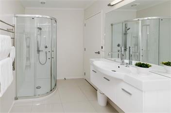 Strandon Coastal Townhouse (Bachcare) - New Plymouth