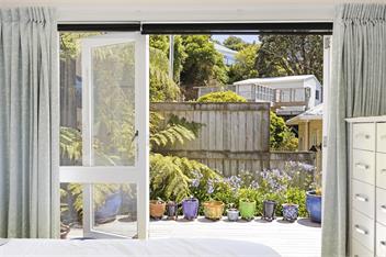 Stay over the Harbour - Beautiful Miramar Villa - Wellington