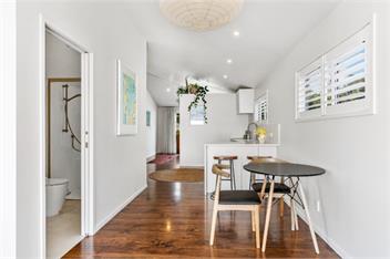Waiata Manu Muriwai Birdsong Apartment  - Auckland 
