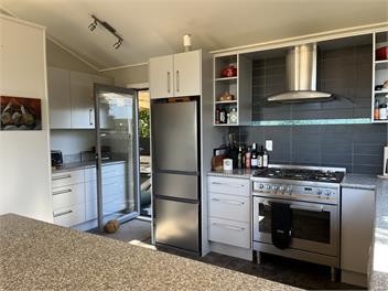 Beachfront Beach House with Ocean Views from every room - even from the Hot Tub! - Waimarama
