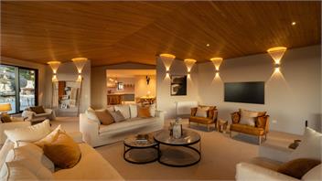 The Distiller's Retreat - 