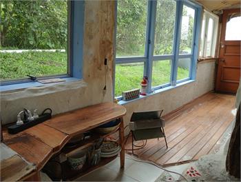 THE MUD HOUSE -