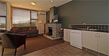 Absolute Cardrona skiing retreat - Wanaka