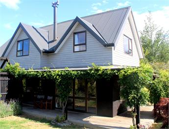 Wānaka Relax Family Holiday House - Sleeps 10 - Wanaka