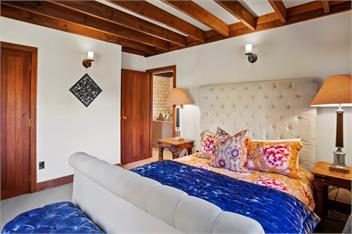 Villa Casa Maria Luxury Tuscan Villa - Western Bay of Plenty