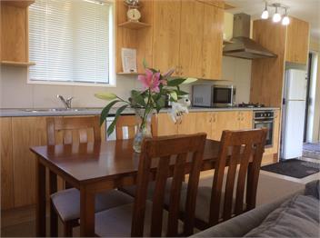 Oxford Holiday Cottage - North Canterbury