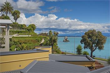 On The Rocks - Nelson Waterfront Holiday Home - Nelson