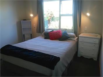 Summer Retreat (Bachcare) - Blenheim
