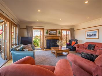 McAlister House (Bachcare) - Queenstown