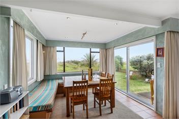 La Casa de la Playa (Bachcare) - Waikanae Beach