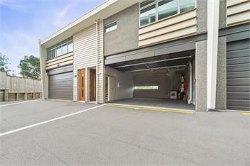 Two Views - Watermark Apartment Taupo - Taupo