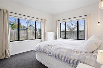 Kokomea House (Bachcare) - Wanaka