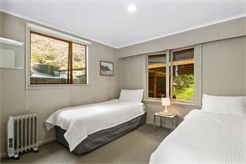 Onepoto Bay Lakehouse (Bachcare) - Lake Rotoiti