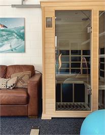 Sully’s Beach House. Spa, sauna, mini gym: 45 seconds to beach. Sleeps 7 - Mt Maunganui