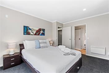 Tui Lookout - Spa Pool, Lake & Mountain Views - Taupo