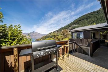 The Alpine (Bachcare) - Queenstown