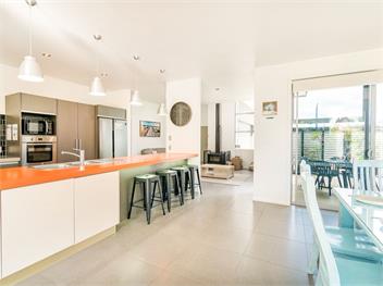 Acacia Cote (Bachcare) - Whitianga