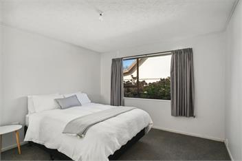 Lake Stroll Charm (Bachcare) - Wanaka