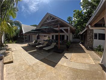 Beach Villa Fiji, Chef service available. - Coral Coast