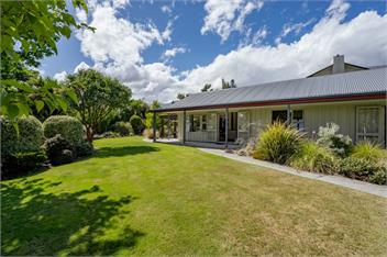 Lake Hawea Hideaway (Bachcare) - Lake Hawea
