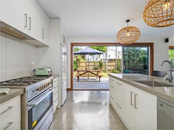 Summer Palms (Bachcare) - Tairua